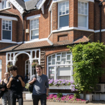 angielski dla dorosłych za granicą kurs językowy UK